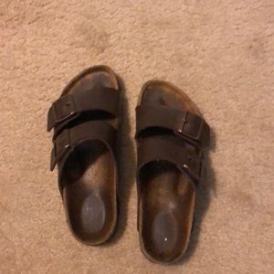 Arizona Birkenstock’s Size 38 (Women’s 7-7.5)